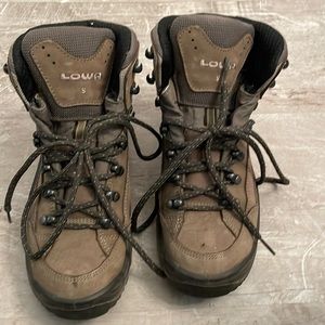 Lowa Renegade Hiking Shoes